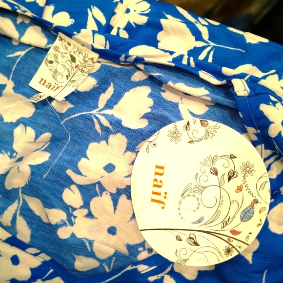 Naif Short Sleeve Flutter Swing Top - Picture 5 of 7